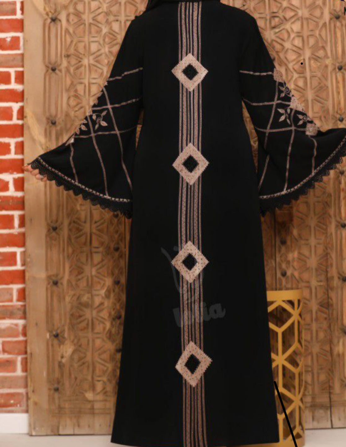 Platinum Floral Embroidered abaya 1008